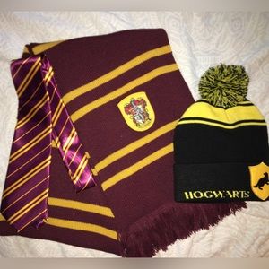 Harry Potter Griffindor Scarf and Neck Tie Set with Hogwarts Winter Hat